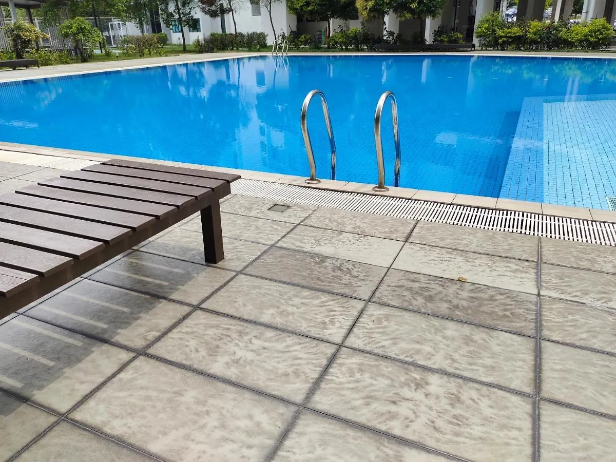 De Cozy Corner Suria Rafflesia Setia Alam Apartment Shah Alam